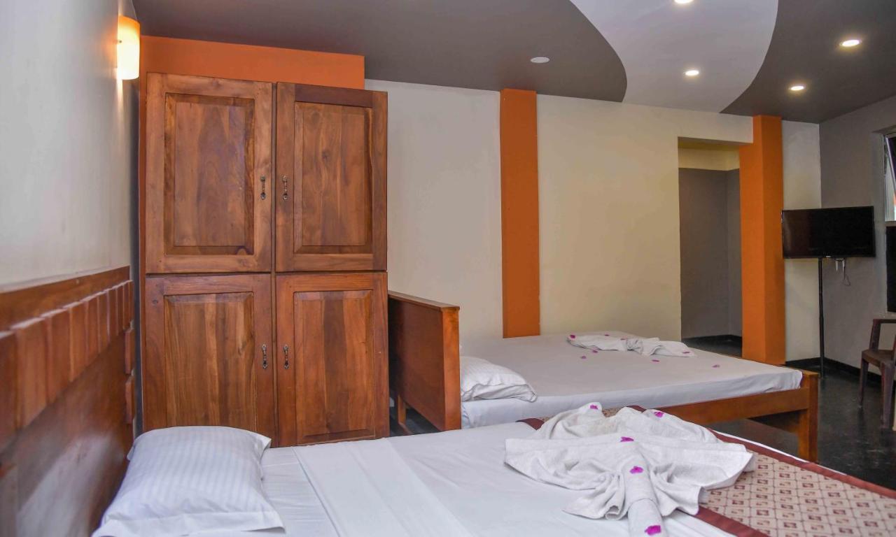 Ceylon Sea Hotel Tangalle Buitenkant foto