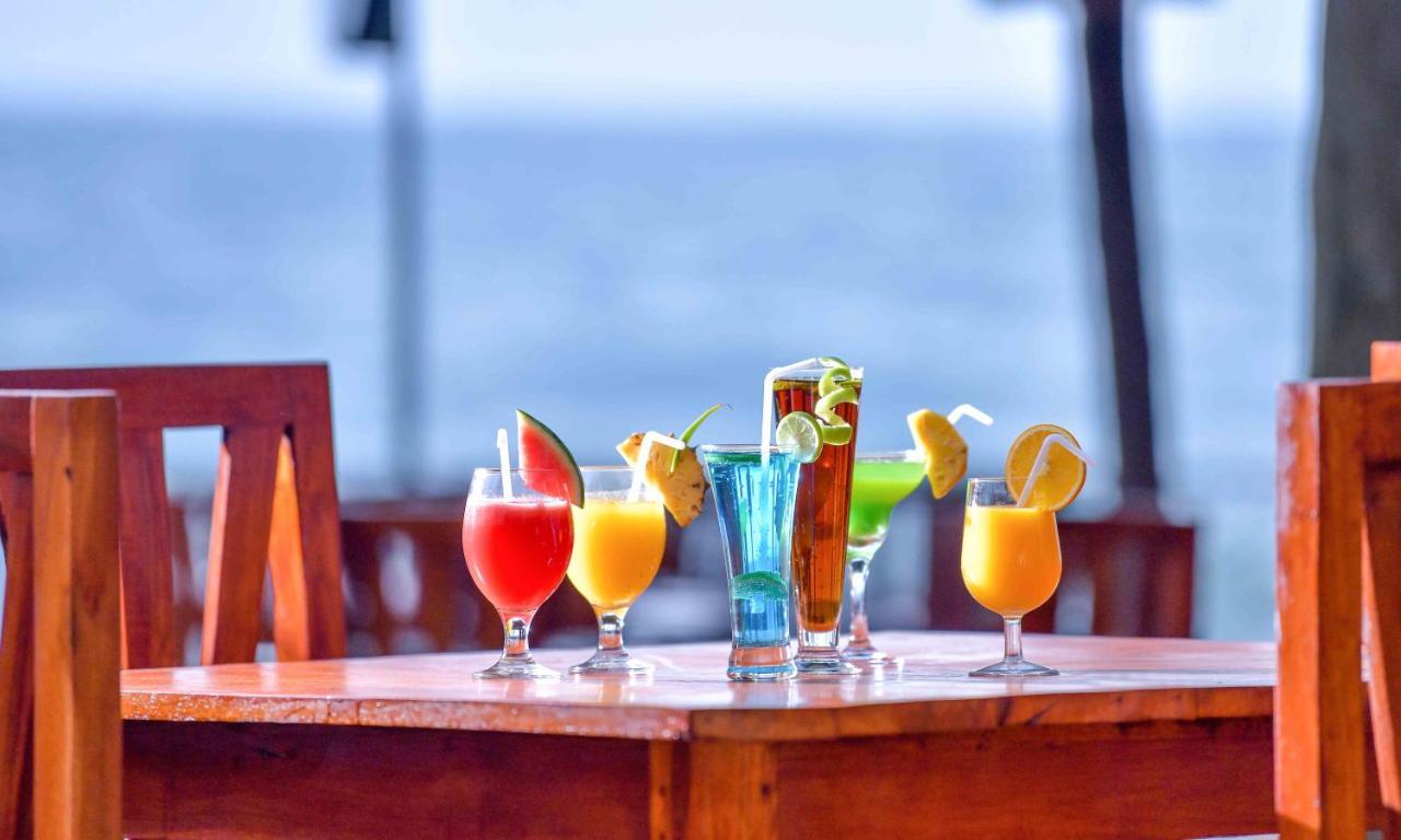 Ceylon Sea Hotel Tangalle Buitenkant foto